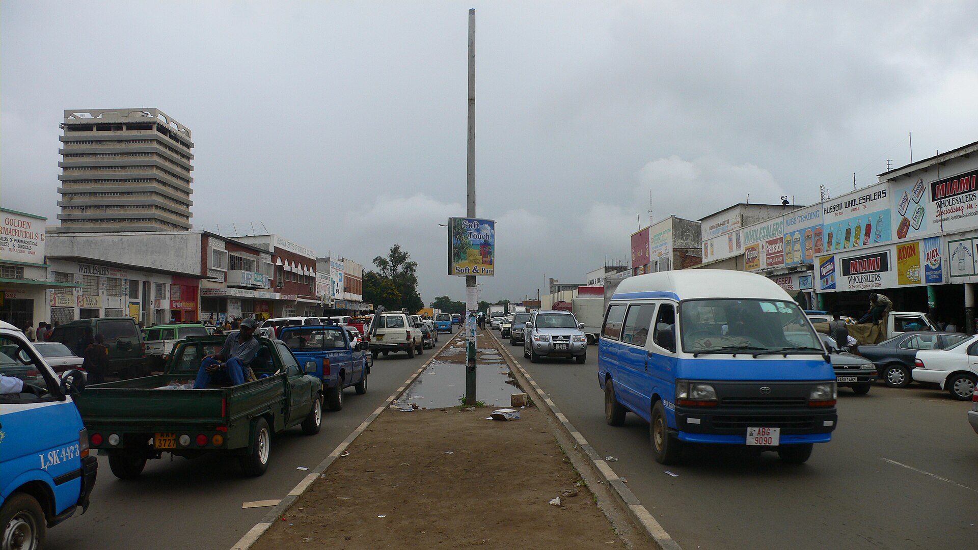 Lusaka street vendors defy deadline in Zambia&rsquo;s capital